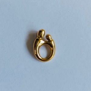 10k yellow gold mother daughter pendant